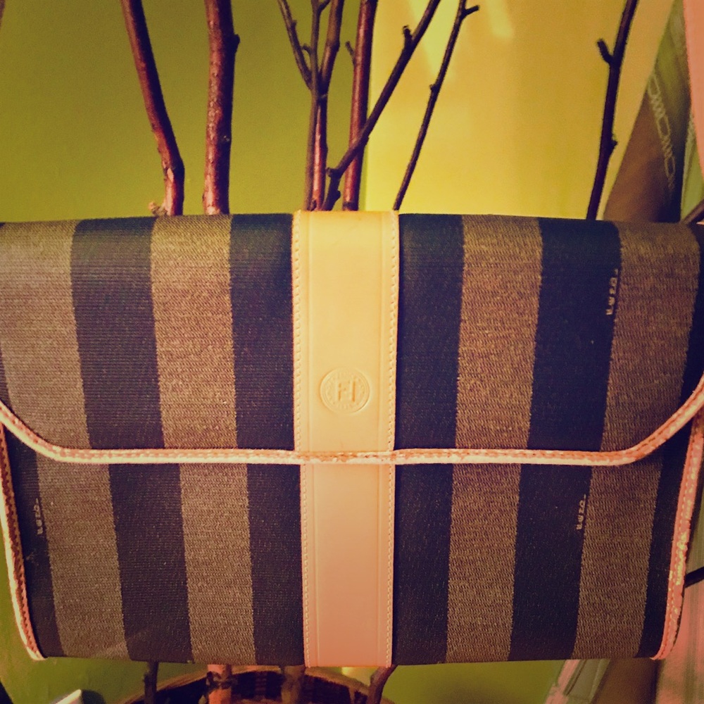 Vintage Fendi shoulder bag